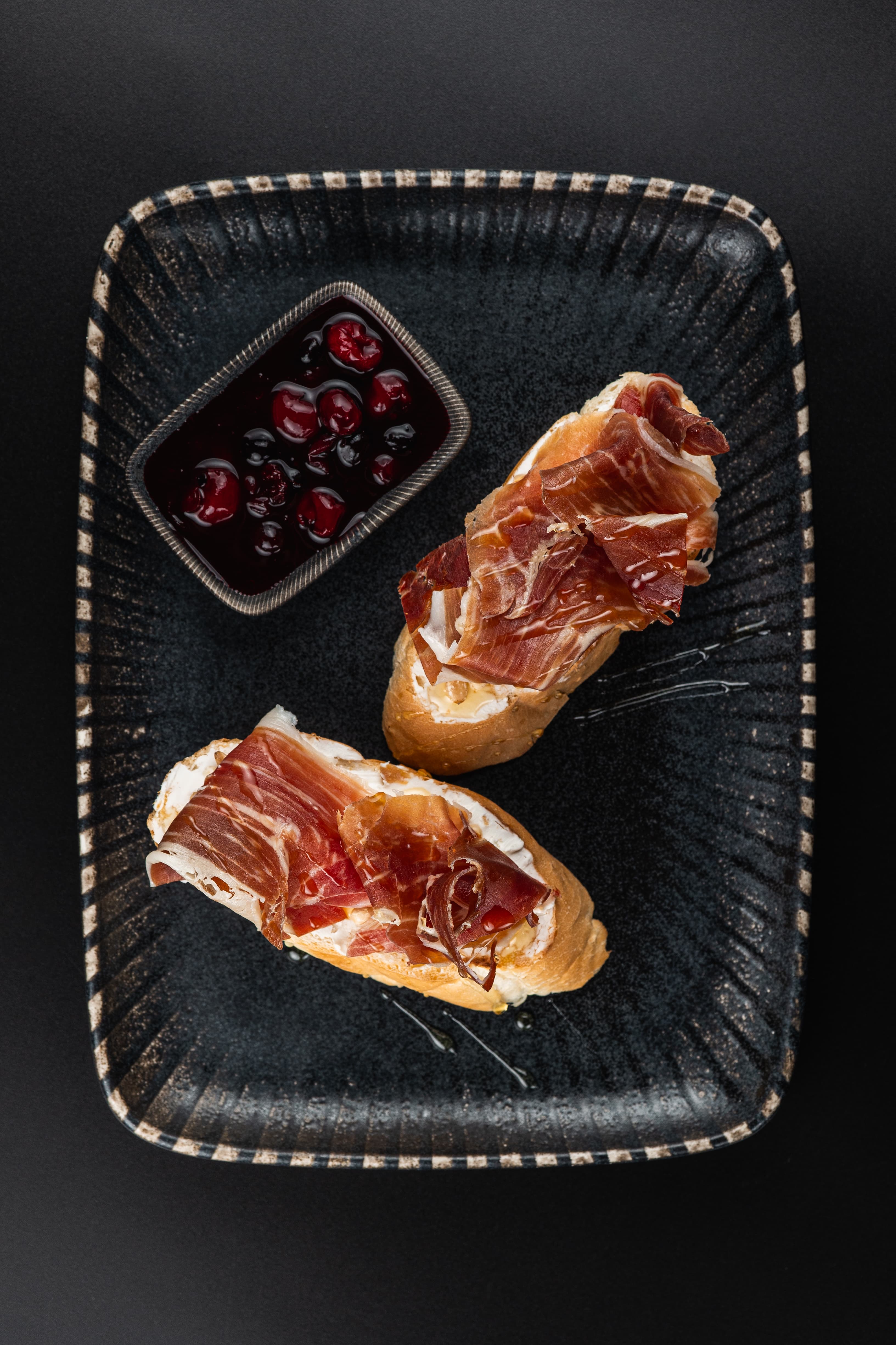 Смореброды с хамоном 180г