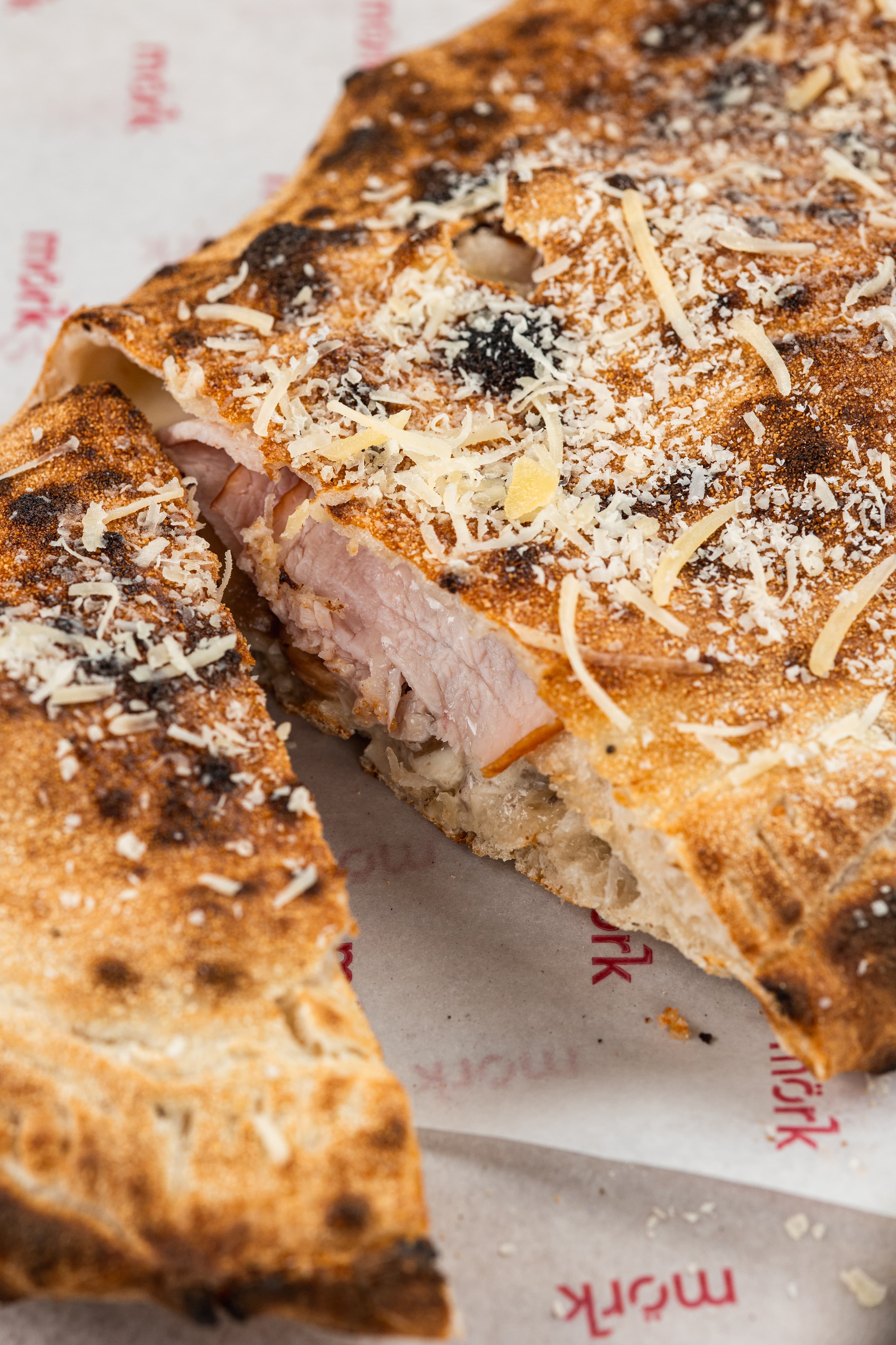 Пицца Кальцоне Ветчина и грибы 550г