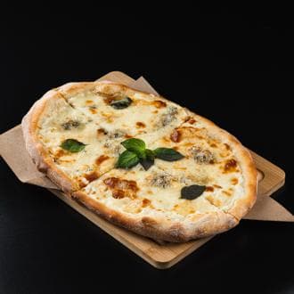 Пинса "ЧЕТЫРЕ СЫРА" 330гр