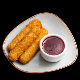 Ж.Сыр жареный с ягодным соусом 200гр