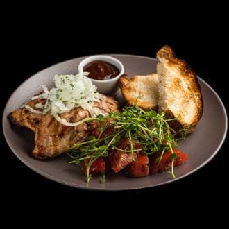 Шашлык из куриного бедра /на огне/ 550 гр