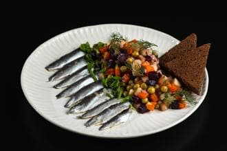 Салат винегрет с балтийской килькой 400гр