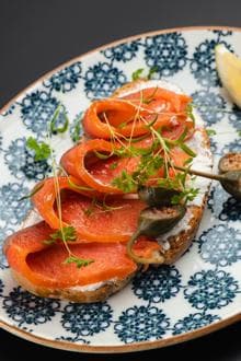 Смореброды с филе форели 220г