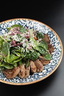 Салат с говяжьей вырезкой 380г