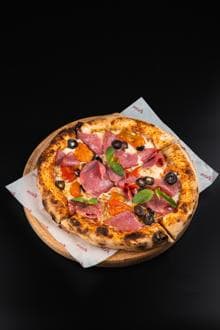 Пицца Салями с перцем 550г