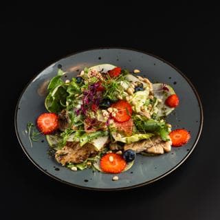 Салат С индейкой и грушей 280гр