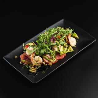 Салат С креветками и авокадо 280гр