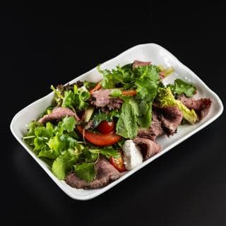 Салат Зелёный с ростбифом 260гр