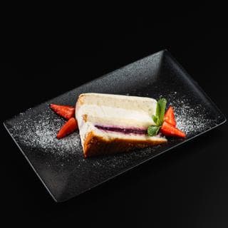 Торт с ежевикой 180гр